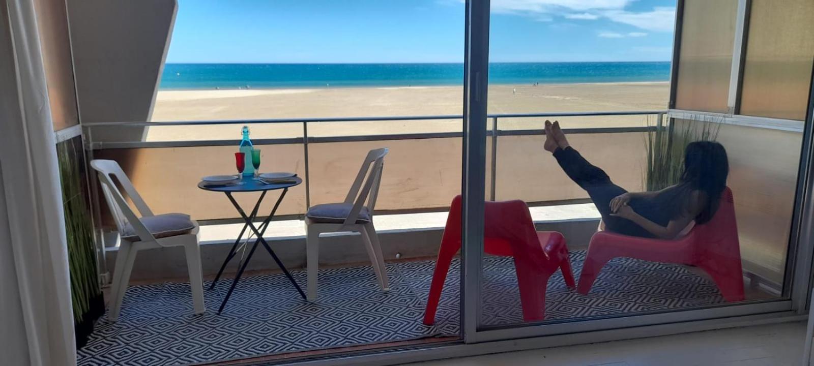 Sur La Plage Port-la-Nouvelle Exterior foto
